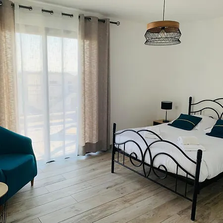 Avec Piscine - 160m2 - 4 A Calvi Hébergement de vacances Calvi (Corsica)