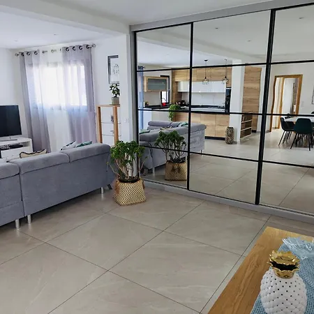 Avec Piscine - 160m2 - 4 A Calvi